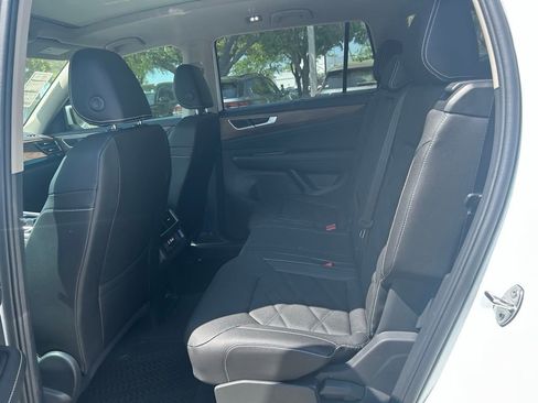 New 2026 Volkswagen Atlas SE FWD image 46