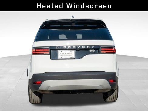 Certified 2022 Land Rover Discovery S image 5