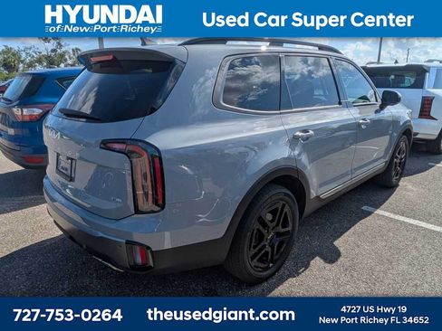 Used 2023 Kia Telluride SX X-Line AWD/4WD image 2