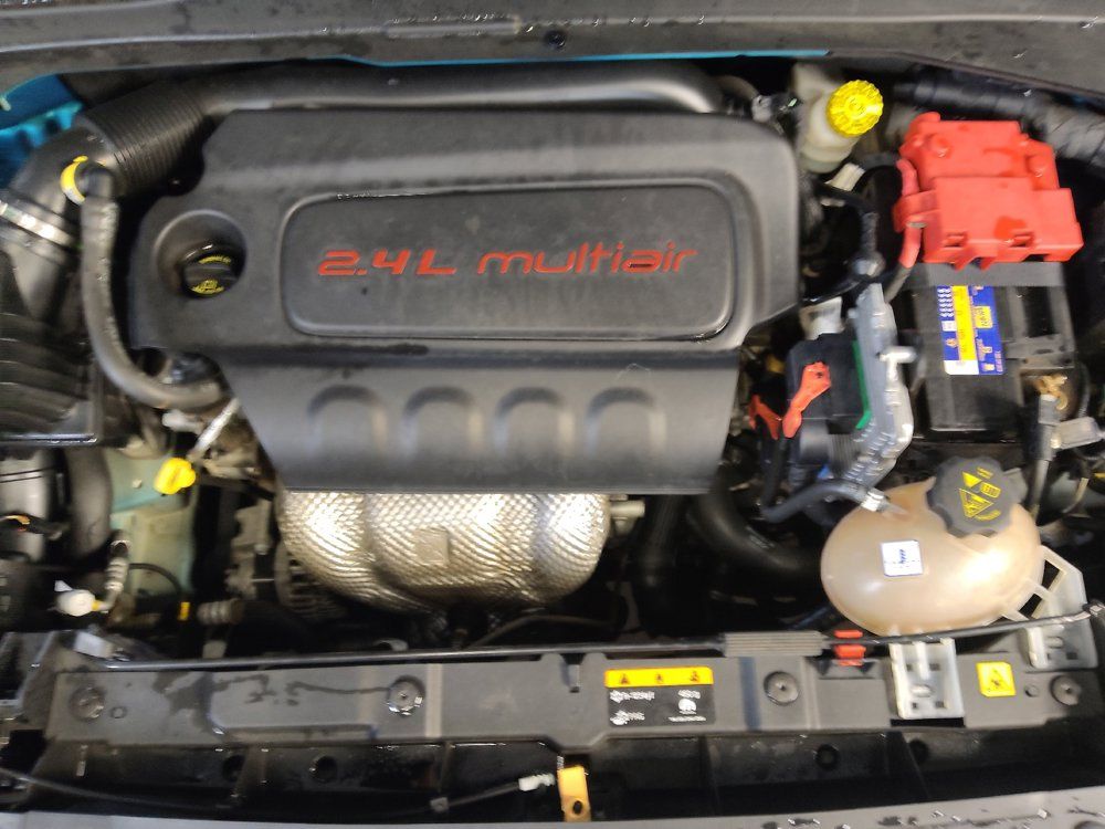 Used 2021 Jeep Renegade Latitude FWD image 30