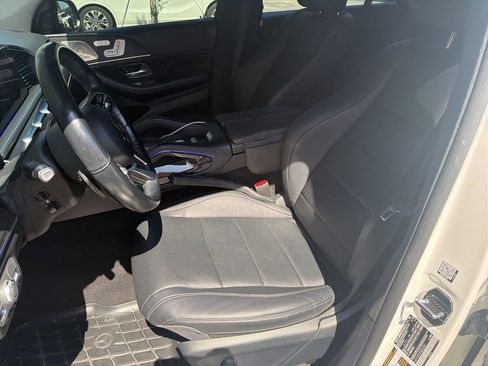 Used 2023 Mercedes-Benz GLS 450 4MATIC image 5