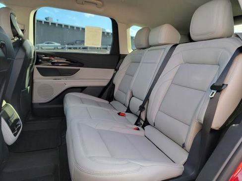 New 2026 Lincoln Nautilus Premier image 20