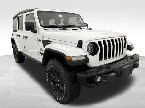 Used 2023 Jeep Wrangler Sport S image 8