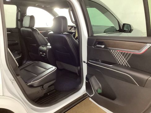 Used 2026 GMC Acadia Denali w/ Super Cruise Package AWD/4WD image 20