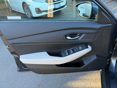 Used 2024 Honda Accord EX image 14