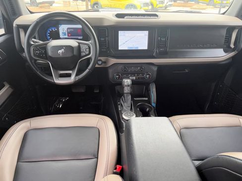 Used 2023 Ford Bronco Wildtrak AWD/4WD image 21