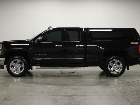Used 2015 Chevrolet Silverado 1500 LTZ Z71 w/ LTZ Plus Package image 5