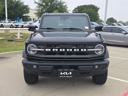 Used 2024 Ford Bronco Outer Banks AWD/4WD image 9