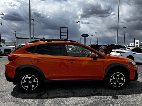 Used 2018 Subaru Crosstrek 2.0i Premium AWD/4WD image 6