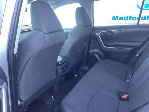 Used 2020 Toyota RAV4 LE w/ All Weather Liner Package AWD/4WD image 12