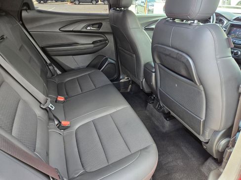 Used 2021 Chevrolet TrailBlazer RS w/ Convenience Package FWD image 30