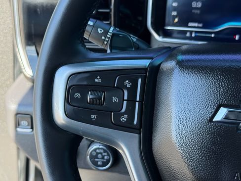 Used 2024 Chevrolet Silverado 1500 LT Trail Boss w/ Convenience Package II AWD/4WD image 17
