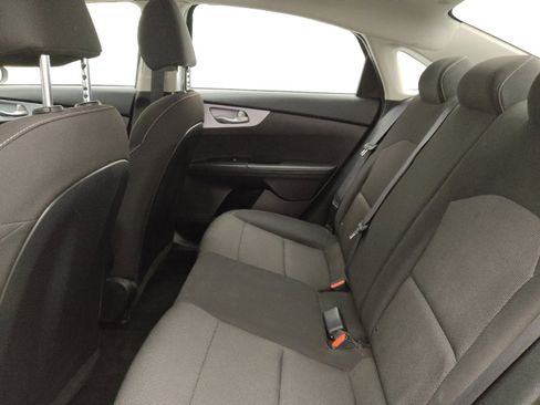Used 2024 Kia Forte LXS FWD image 18