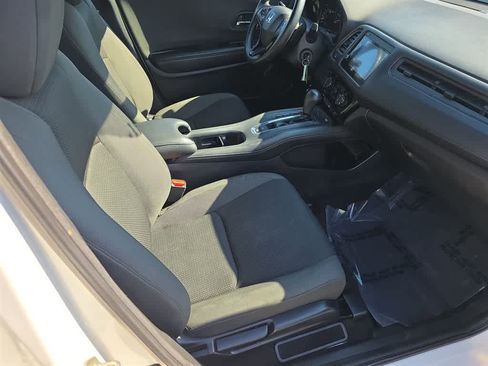 Used 2020 Honda HR-V Sport image 23