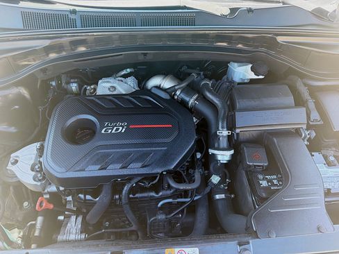 Used 2018 Hyundai Santa Fe Sport image 35