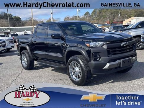 Used 2023 Chevrolet Colorado Trail Boss w/ Technology Package image 1