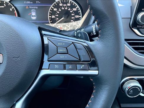 Certified 2024 Nissan Altima 2.5 SR FWD image 24