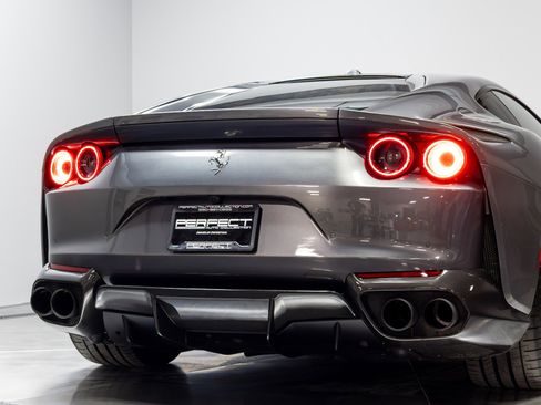 Used 2020 Ferrari 812 Superfast RWD image 73