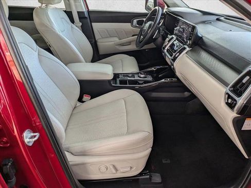 Used 2022 Kia Sorento SX Prestige w/ Panoramic Sunroof Package image 22
