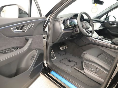 New 2026 Audi SQ7 Premium Plus image 14
