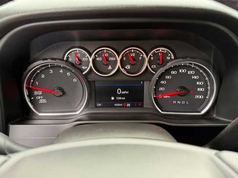 Used 2022 Chevrolet Silverado 1500 RST w/ Redline Edition AWD/4WD image 14