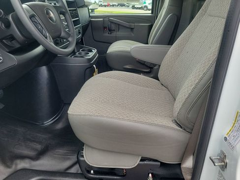 New 2025 GMC Savana 3500 w/ Power Convenience Package image 12