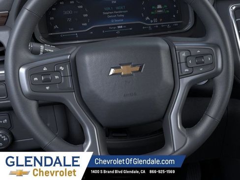 New 2024 Chevrolet Suburban LT AWD/4WD image 19