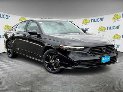 New 2025 Honda Accord SE