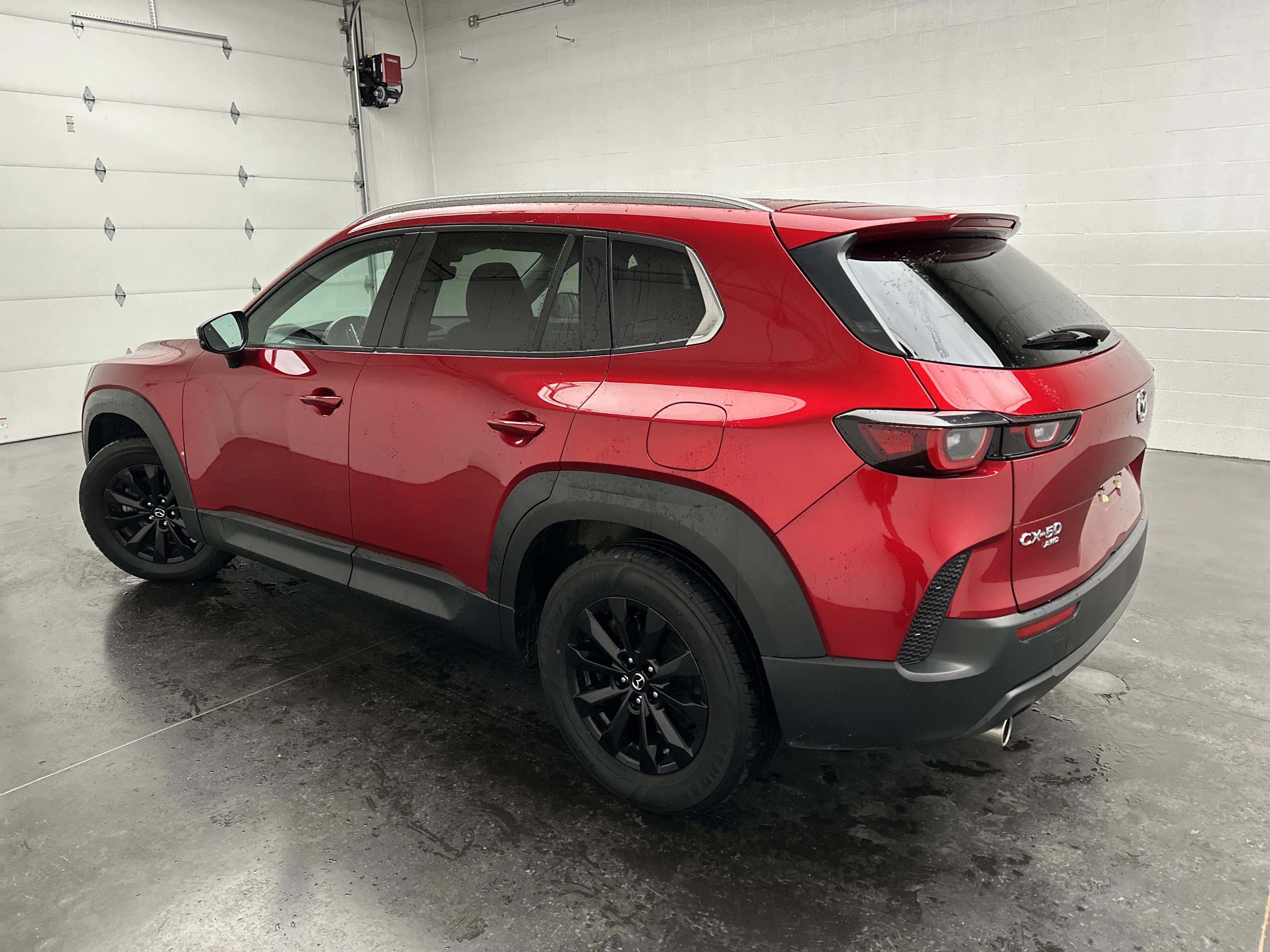 Used 2025 MAZDA CX-50 AWD 2.5 S w/ Preferred Package image 7
