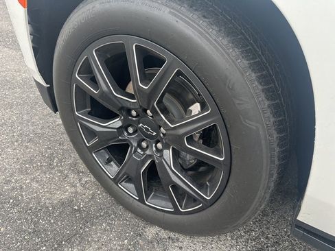 Used 2023 Chevrolet Tahoe High Country image 9