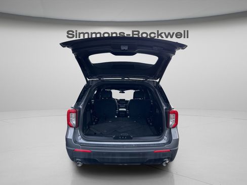 Used 2023 Ford Explorer ST-Line image 8