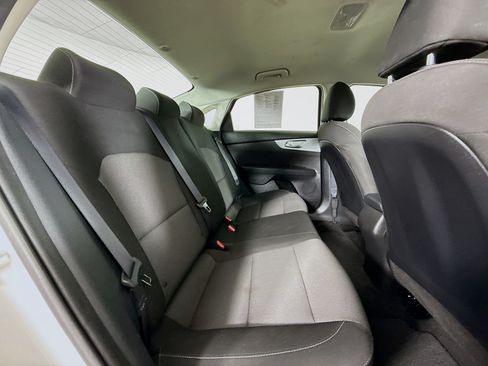 Used 2023 Kia Forte LXS FWD image 32