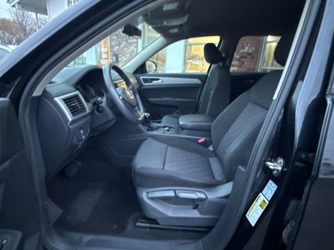Used 2018 Volkswagen Atlas S image 11