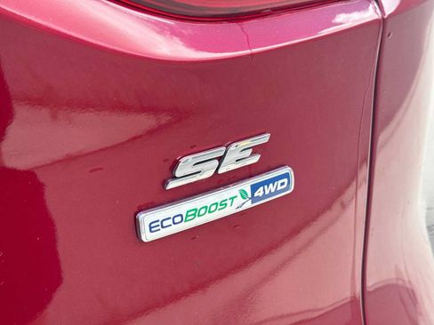 Used 2015 Ford Escape SE w/ Equipment Group 201A AWD/4WD image 13