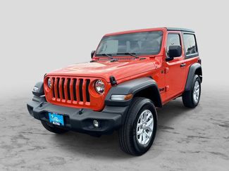 Used 2023 Jeep Wrangler Sport AWD/4WD video 1