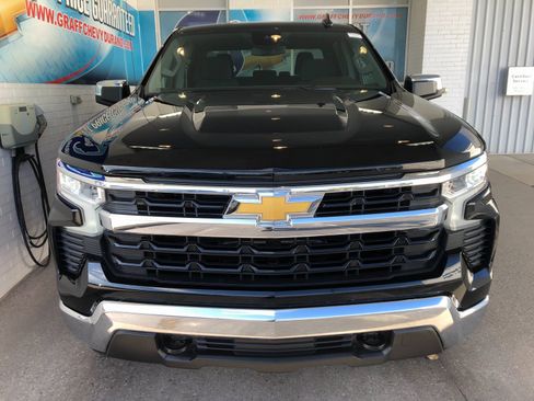 Certified 2024 Chevrolet Silverado 1500 LT image 2