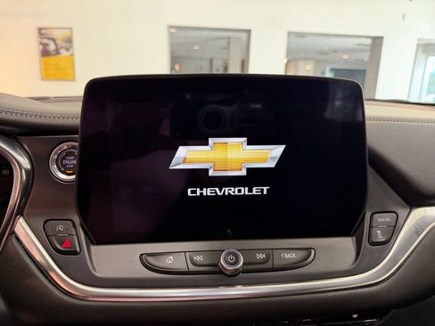 Used 2026 Chevrolet Blazer LT FWD image 16