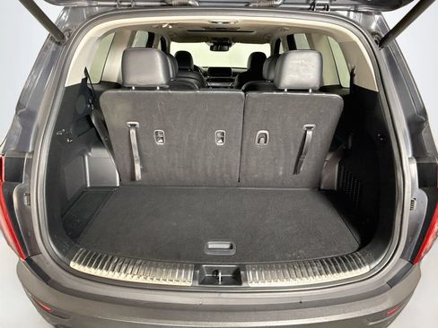 Used 2022 Kia Telluride SX w/ Nightfall Edition Package AWD/4WD image 28