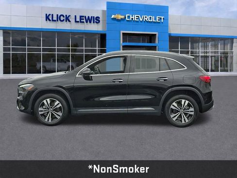 Used 2025 Mercedes-Benz GLA 250 image 4