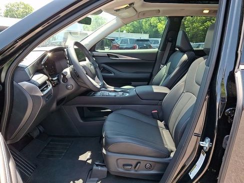 Used 2026 INFINITI QX60 Luxe w/ Cargo Package FWD image 16