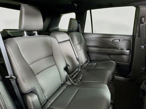 Certified 2023 Honda Passport EX-L image 35