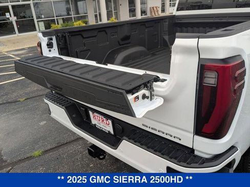 New 2025 GMC Sierra 2500 Denali w/ Denali Reserve Package image 35