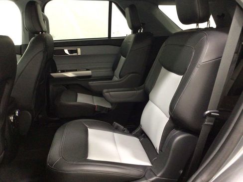 Used 2023 Ford Explorer XLT w/ Equipment Group 202A image 13