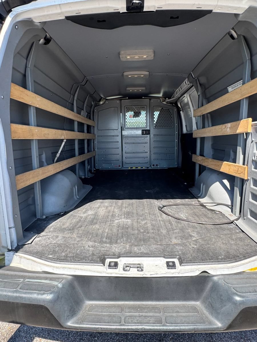 Used 2020 GMC Savana 2500 w/ Driver Convenience Package RWD image 12
