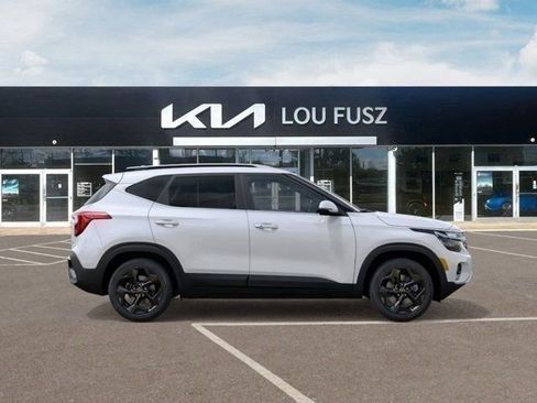 New 2026 Kia Seltos EX image 7