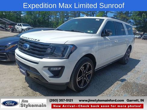 Used 2020 Ford Expedition Max Limited w/ Equipment Group 303A AWD/4WD image 2