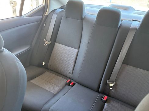 Used 2025 Nissan Sentra SV FWD image 39
