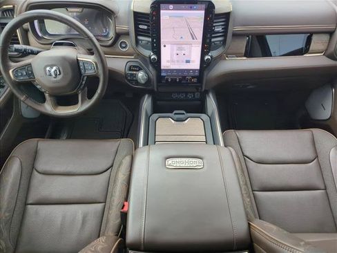 Used 2025 RAM 1500 Limited AWD/4WD image 15