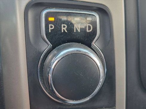 Used 2017 RAM 1500 Big Horn AWD/4WD image 11