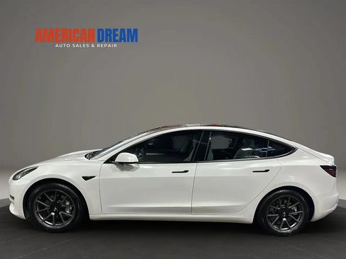 Used 2021 Tesla Model 3 Standard Range Plus RWD image 2